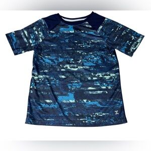 Xersion Short Sleeve Activewear Crew Neck Tee Size 8